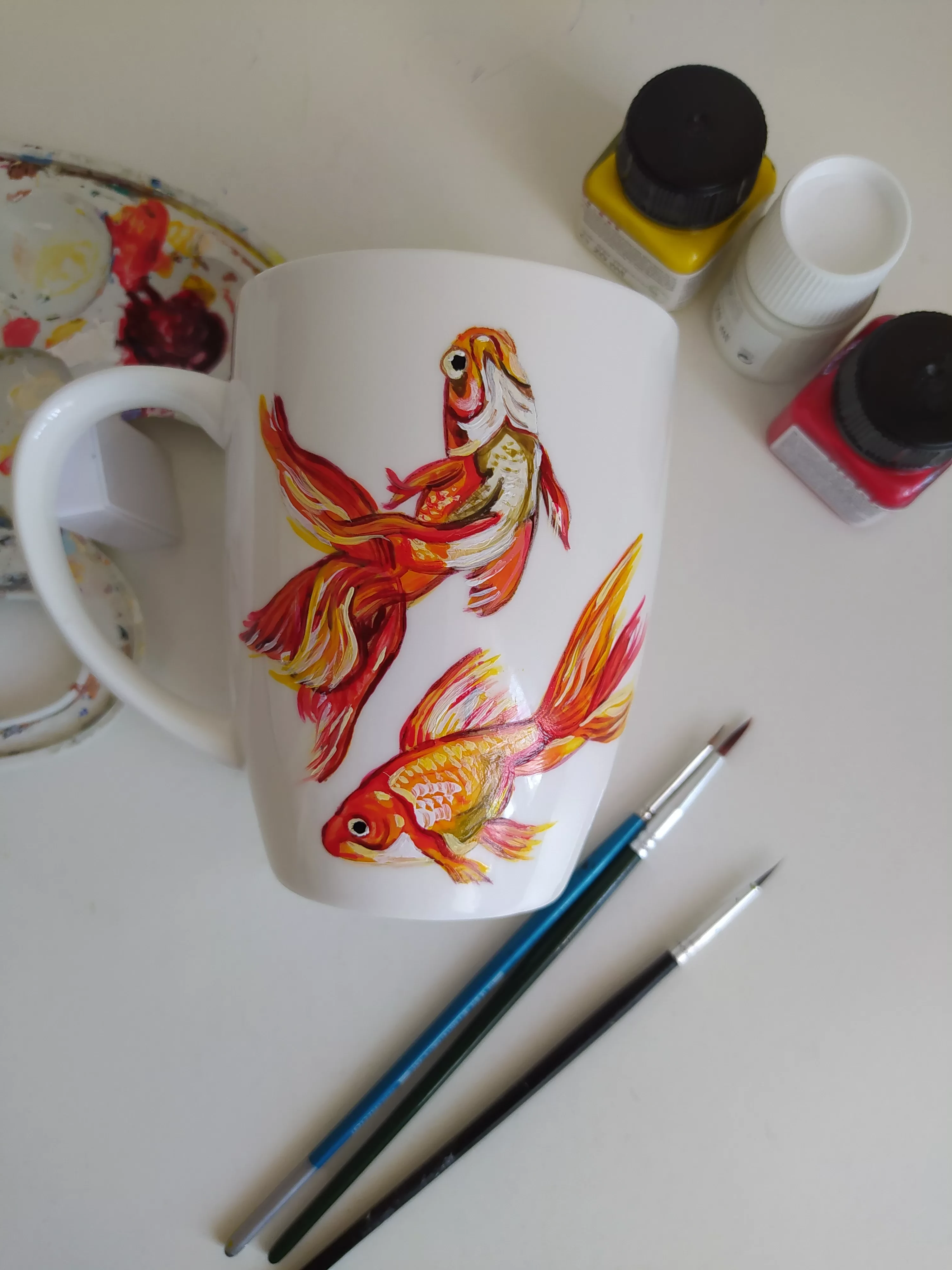Кружка с ручной росписью Золотая рыбка Art-Works Фарфор CN-126