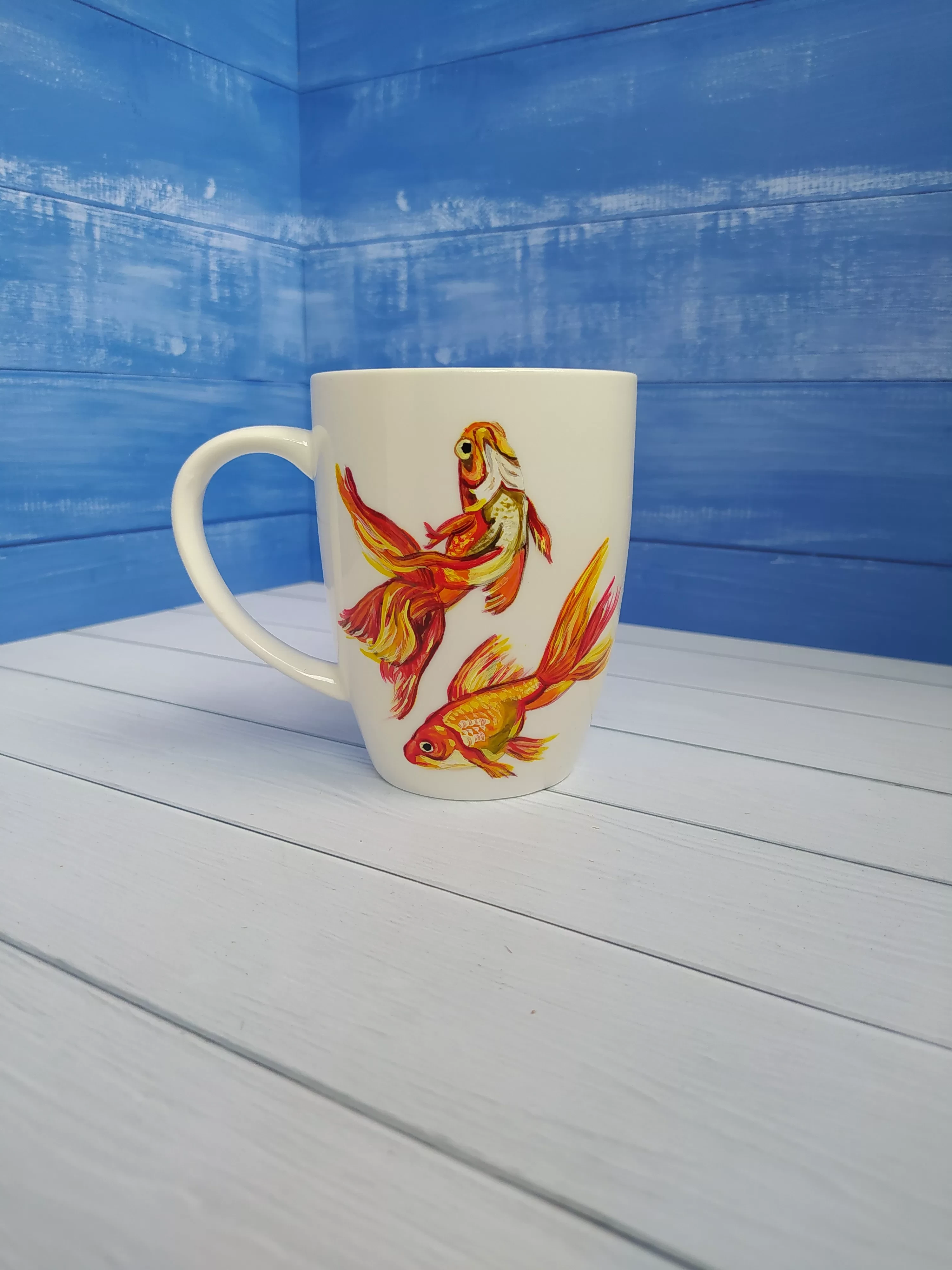 Кружка с ручной росписью Золотая рыбка Art-Works Фарфор CN-126